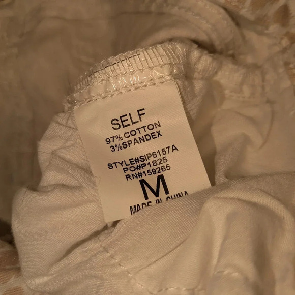 Altar'd State Cheetah print bell bottom jeans, pink / cream, size M - Picture 9 of 11